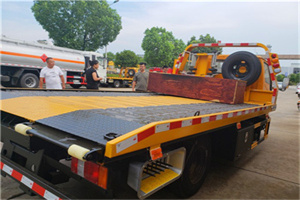 平原附近拖车电话号码服务