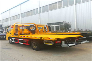 平原附近拖车救援搭电