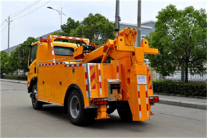 平原高速路拖车费